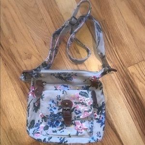 #311. Small flowered purse